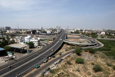 Weather Update: Dry Conditions in Tamil Nadu with Light Rain Possible in Western Ghats.webp