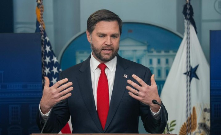 Operation Midnight Hammer: Trump's Response to Iran's Nuclear Pursuit.webp Operation Midnight Hammer: Trump's Response to Iran's Nuclear Pursuit.webp