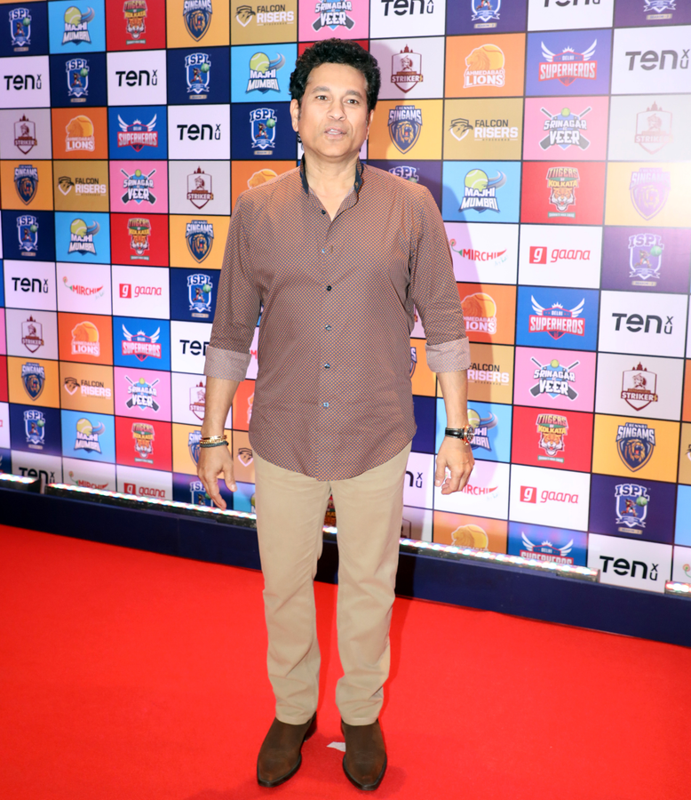 Celebrating Holi: Wishes for Success and Positivity.webp