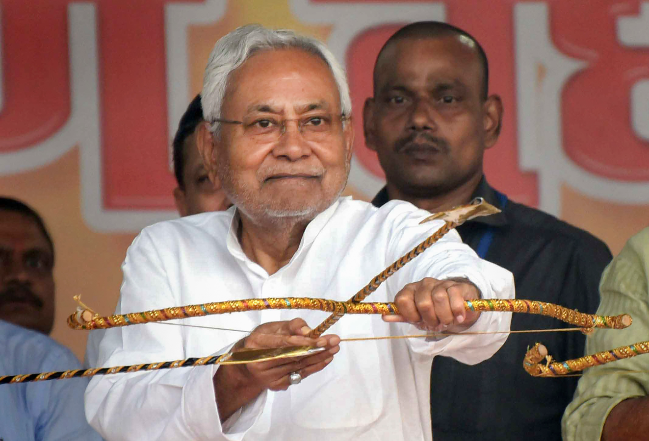Nitish Kumar Approves Son's Political Entry.webp