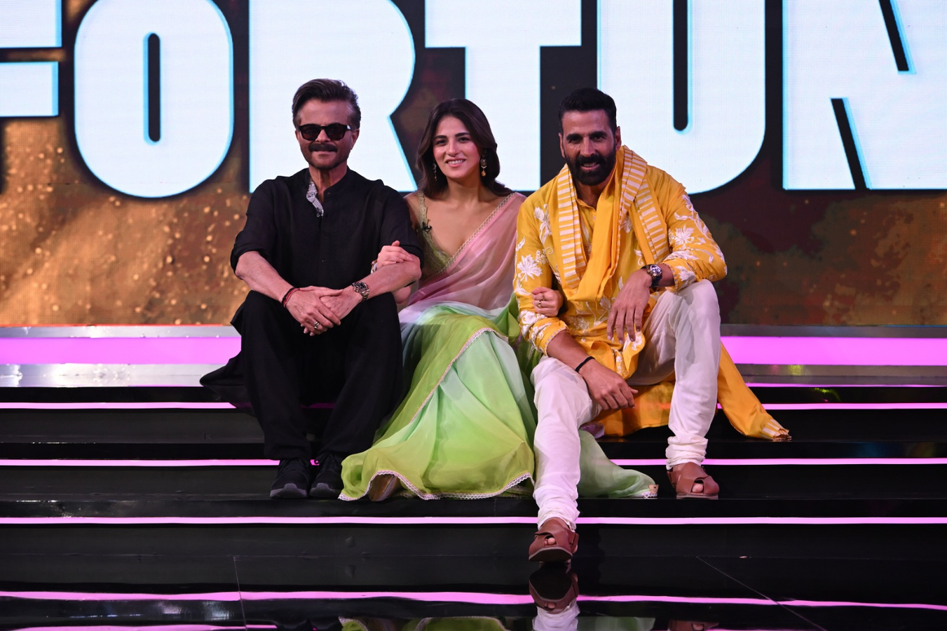 From Meme to Meaning: Anil Kapoor Explains the Story of the Iconic 'Majnu Bhai' Painting.webp From Meme to Meaning: Anil Kapoor Explains the Story of the Iconic 'Majnu Bhai' Painting.webp