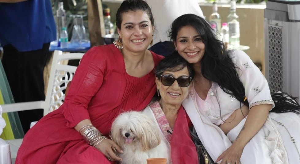 Family Birthday Celebration: Tanishaa Mukerji Thanks Kajol and Tanuja