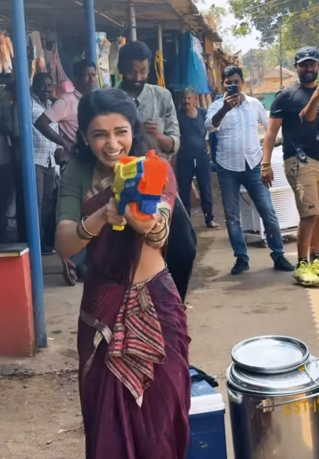 Holi Fun on Set: Samantha Prabhu's 'Maa Inti Bangaaram' Celebration.webp Holi Fun on Set: Samantha Prabhu's 'Maa Inti Bangaaram' Celebration.webp