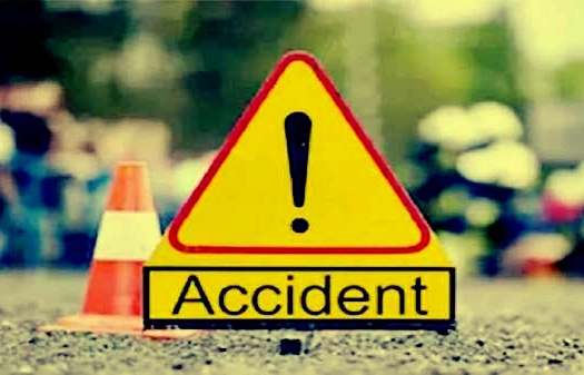 Five Killed in Andhra Pradesh Car-Truck Collision.webp