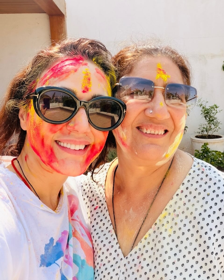 Preity Zinta Returns Home, Expresses Gratitude and Prayers.webp Preity Zinta Returns Home, Expresses Gratitude and Prayers.webp