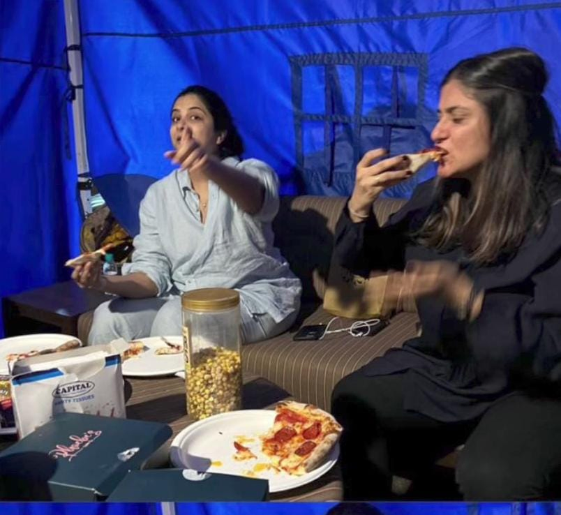 Bollywood Friendship: Kareena's Birthday Message to Rhea Kapoor