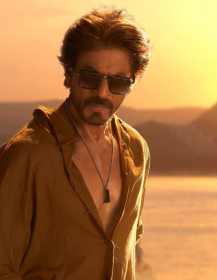 SRK and Aamir Khan Share a Moment at Arjun Tendulkar's Wedding