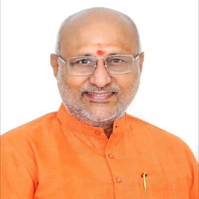 Central Universities Host Convocation Ceremonies with VP Attendance