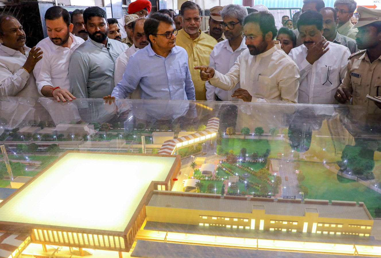 Hyderabad Railway Station Redevelopment: Completion Target Set.webp