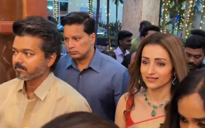 Vijay and Trisha's Reception Attendance Sparks Online Debate.webp
