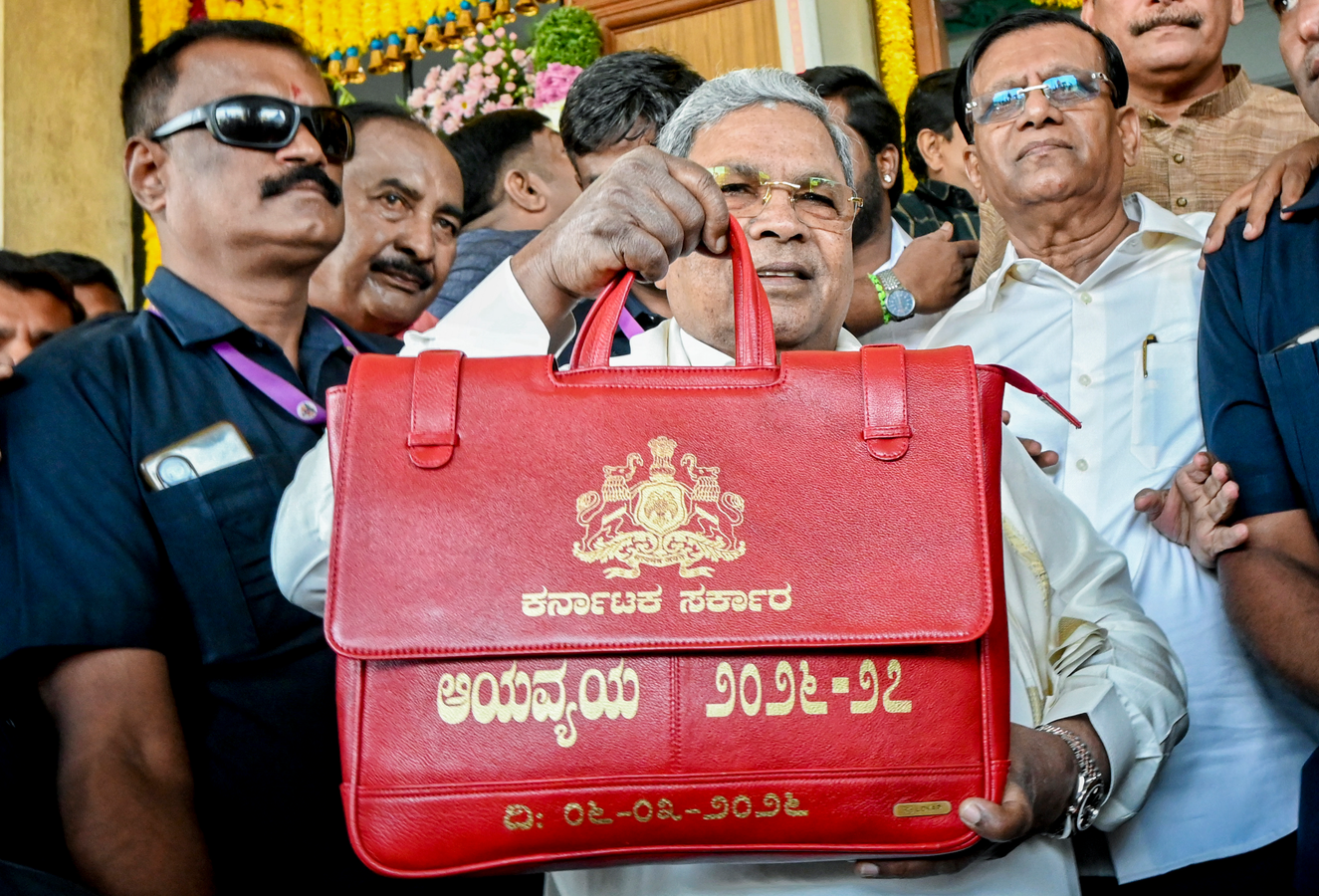 Water Security: Siddaramaiah Prioritizes River Basin Development.webp