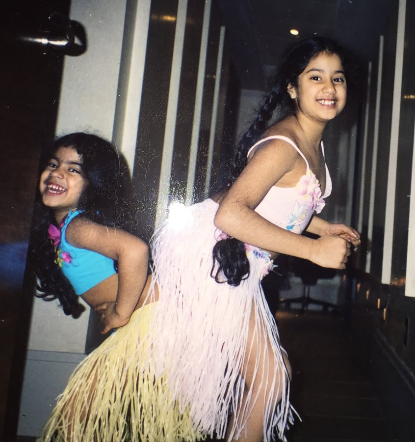 Kapoor Sisters Celebrate Janhvi Kapoor's Birthday with Childhood Memories.webp