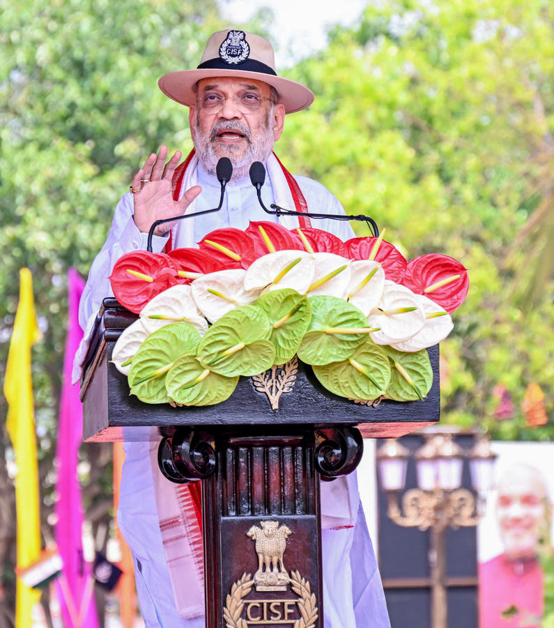 CISF Takes on Port Security as India Strengthens Maritime Defense.webp