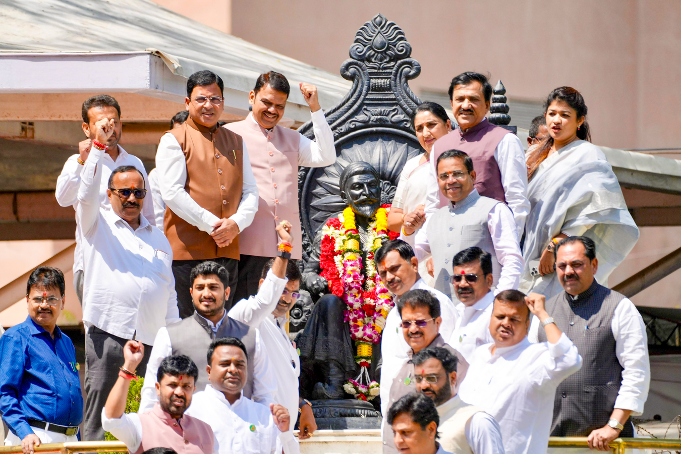 Maharashtra Budget: Ambitious Plans for Industrial & Service Sector Growth.webp