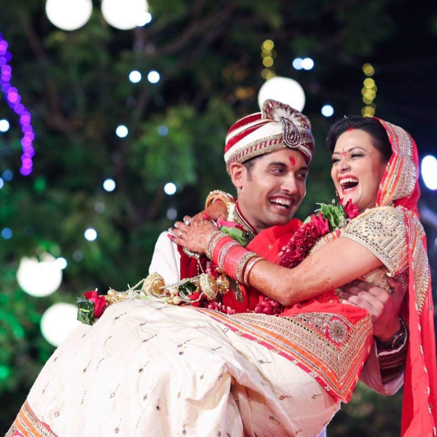 Television Actress Marks Decade of Marriage, Credits Husband's Influence.webp