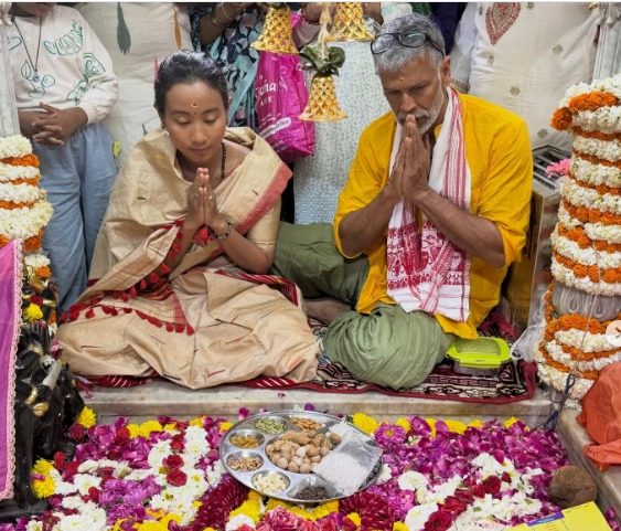 Spiritual Journey: Marathon and Prayers as Milind Soman & Ankita Konwar Celebrate Mahashivara...webp