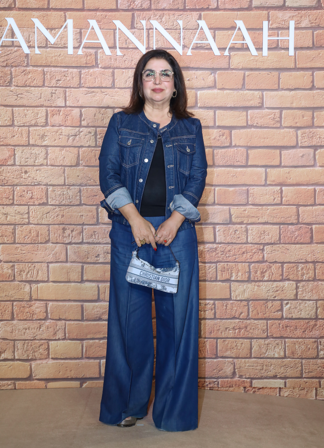 Behind the Scenes: Sameera Reddy Almost Played Chandni in 'Main Hoon Na'.webp