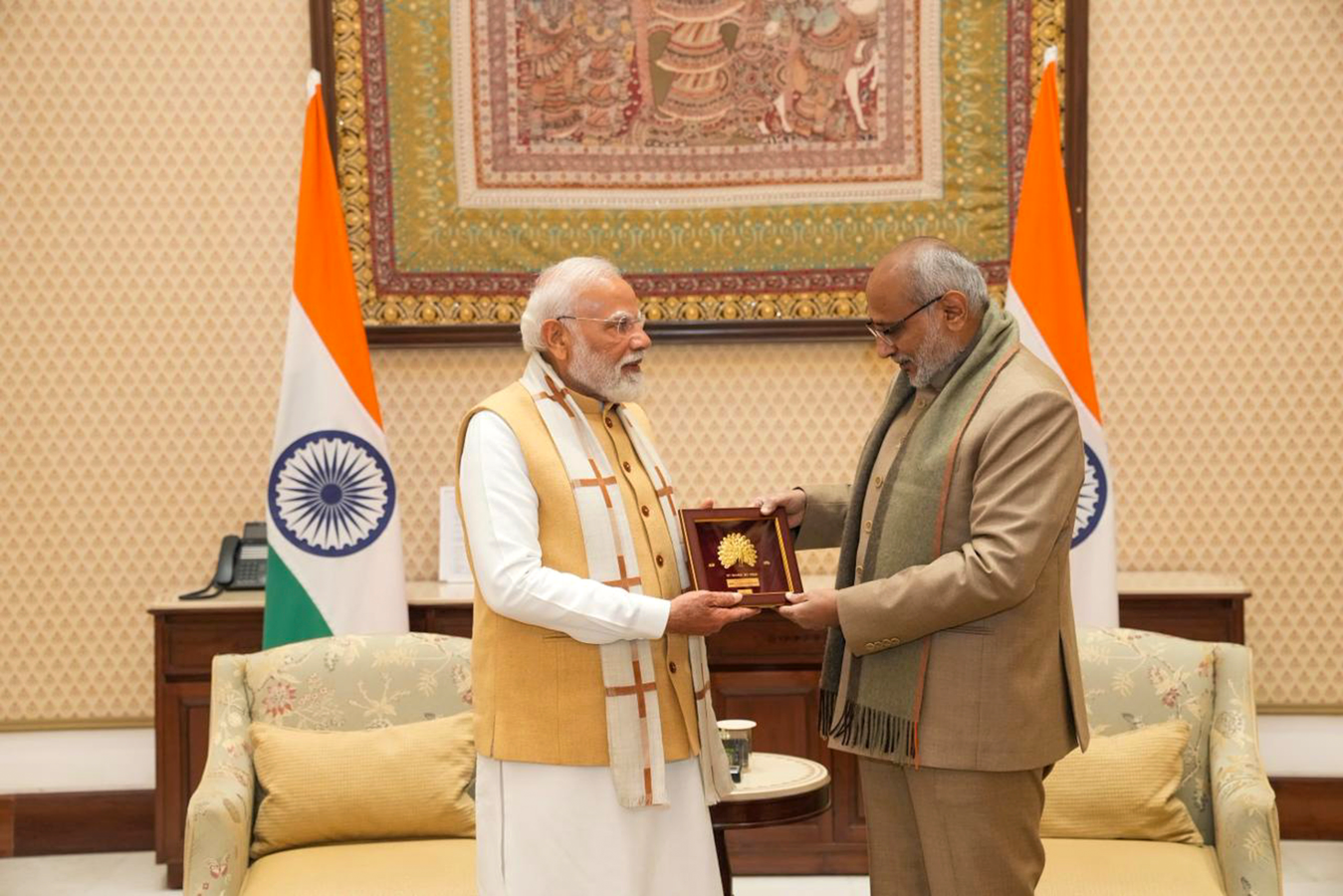 Meeting Held Between Modi and Radhakrishnan.webp