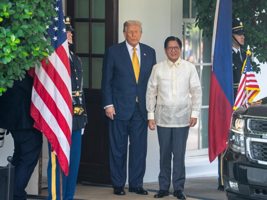 Bilateral Dialogue Highlights Strengthening US-Philippines Alliance.webp