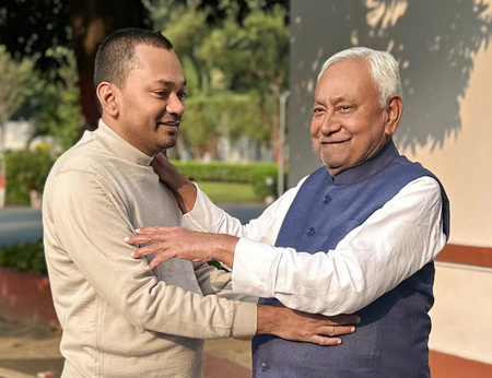 Bihar JD(U) Readies for Leadership Transition with Son's Political Debut