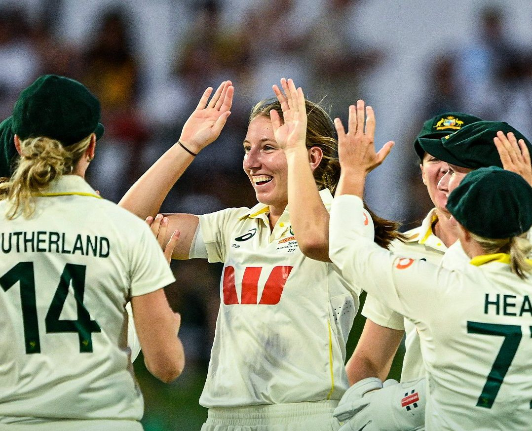 Pink-Ball Test: Australia’s Sutherland Strikes Again in Dominating Performance.webp
