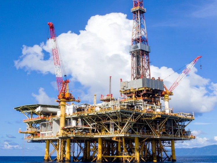 India's Energy Policy: Prioritizing National Interest and Diversification.webp