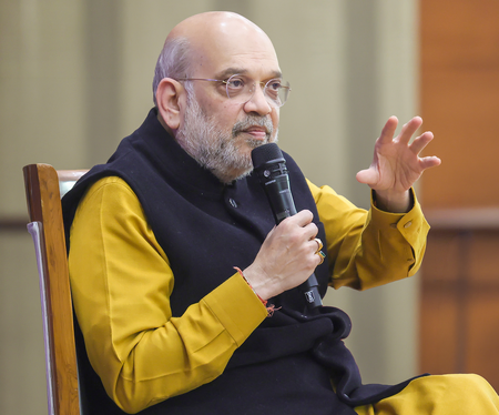 PM Modi & Amit Shah Acknowledge Women's Contribution to India.webp