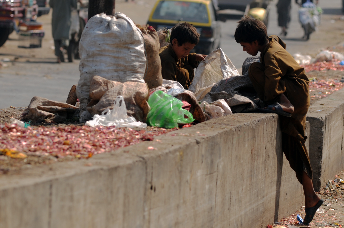 Pakistan Struggles to Prosecute Child Abuse Despite New Laws.webp Pakistan Struggles to Prosecute Child Abuse Despite New Laws.webp