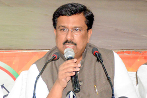 Parliament: Congress Plans Debate on Foreign Policy and Economic Concerns