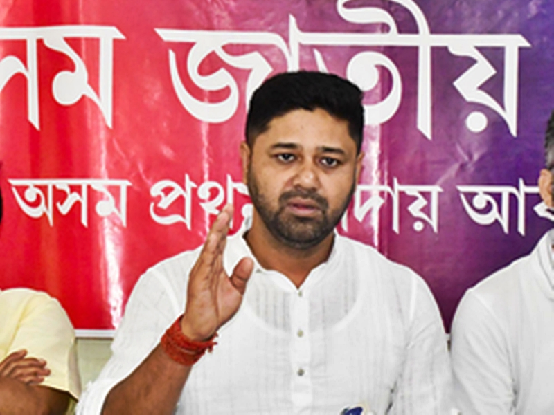 Lurinjyoti Gogoi Defends Assamese Identity Amidst Political Dispute.webp