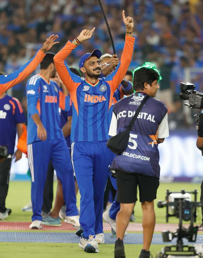 Cricket Fraternity Celebrates India’s T20 World Cup Victory