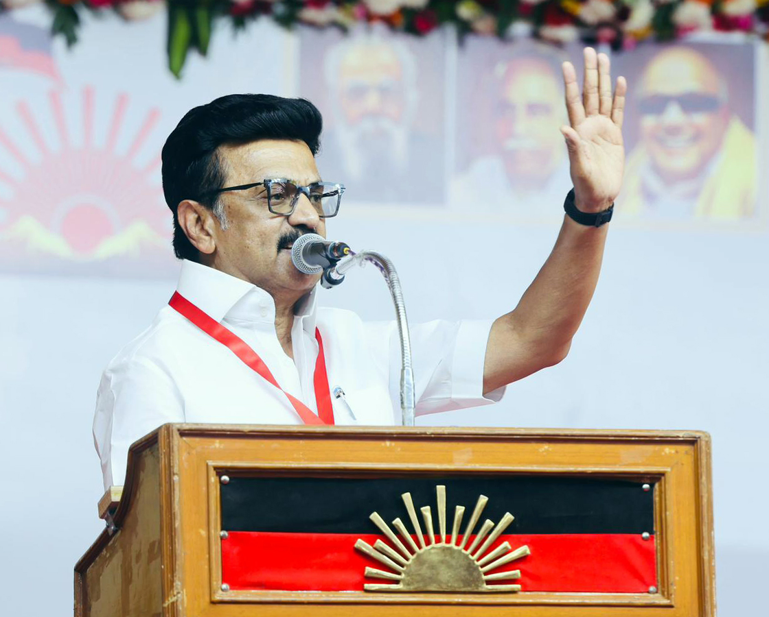 DMK Faces Allegations of Financial Inducements Ahead of Tamil Nadu Polls.webp