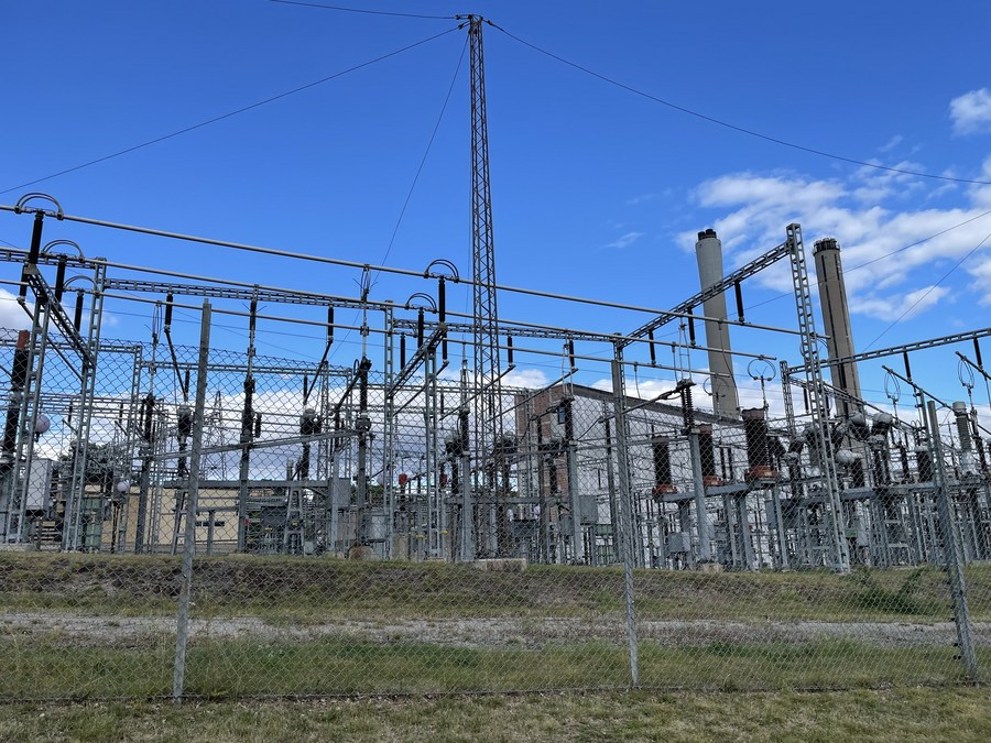 Fuel Shortages Prompt University Shutdowns in Bangladesh.webp