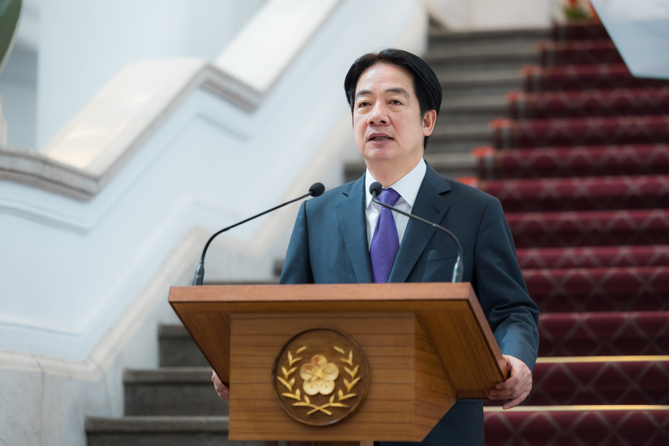 Cross-Strait Tensions Rise as Taiwan Defends Sovereignty.webp