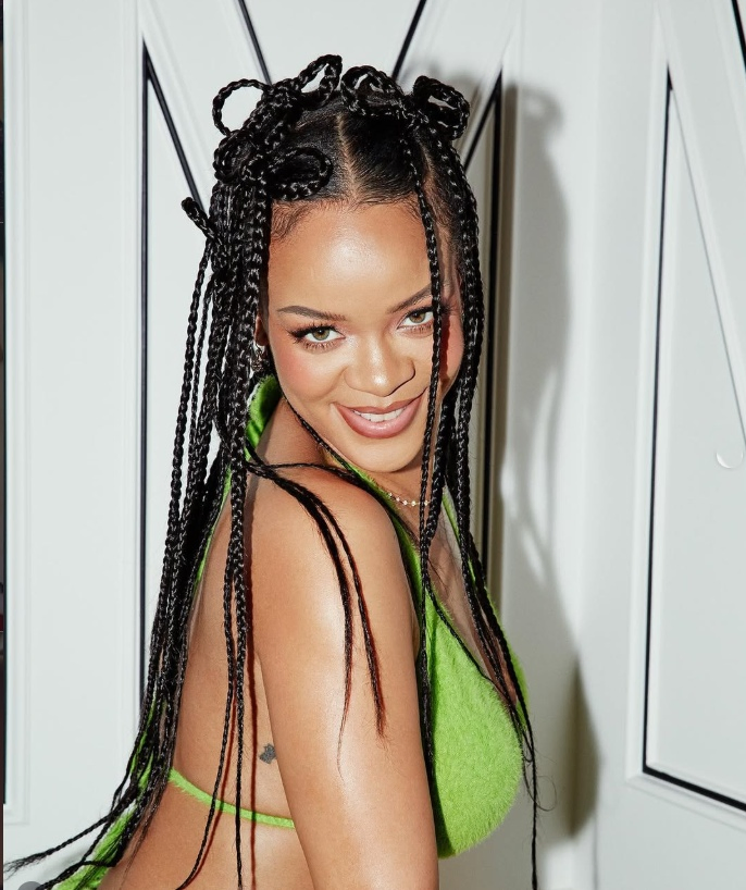 LAPD Investigates Shooting Targeting Rihanna and Family.webp