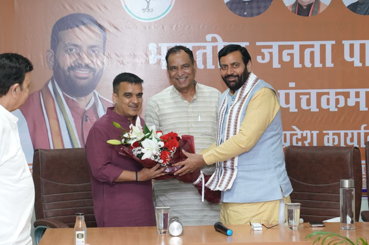 Gujarat, Haryana Leaders Meet Over Rajya Sabha Elections.webp