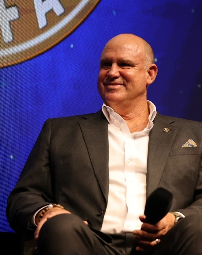 Gujarat Titans Strengthen Coaching Staff with Matthew Hayden.webp