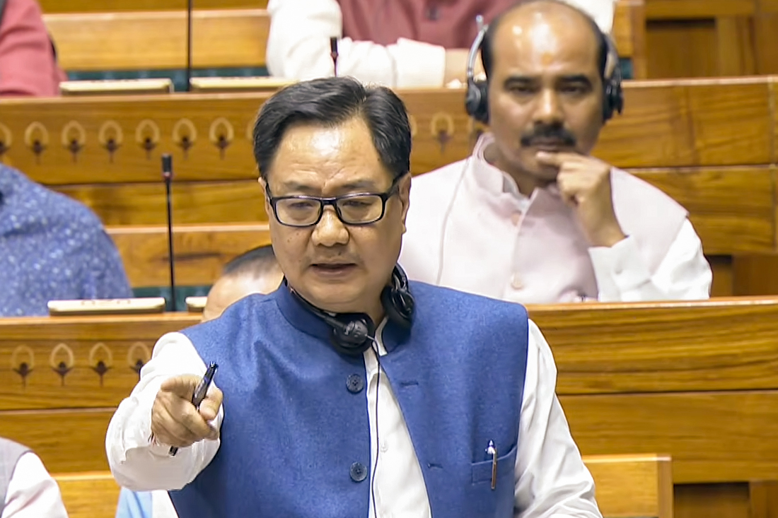 Parliamentary Debate: Rijiju Responds to Gogoi's Criticism.webp