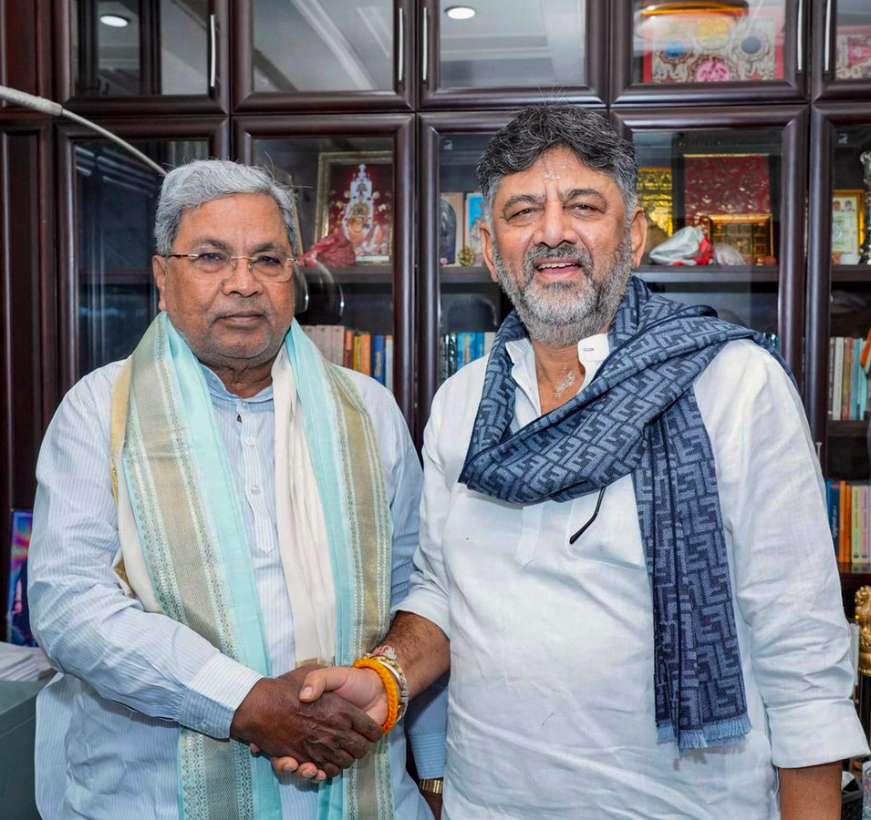 Shivakumar Celebrates Six Years as KPCC President, Siddaramaiah Expresses Support.webp