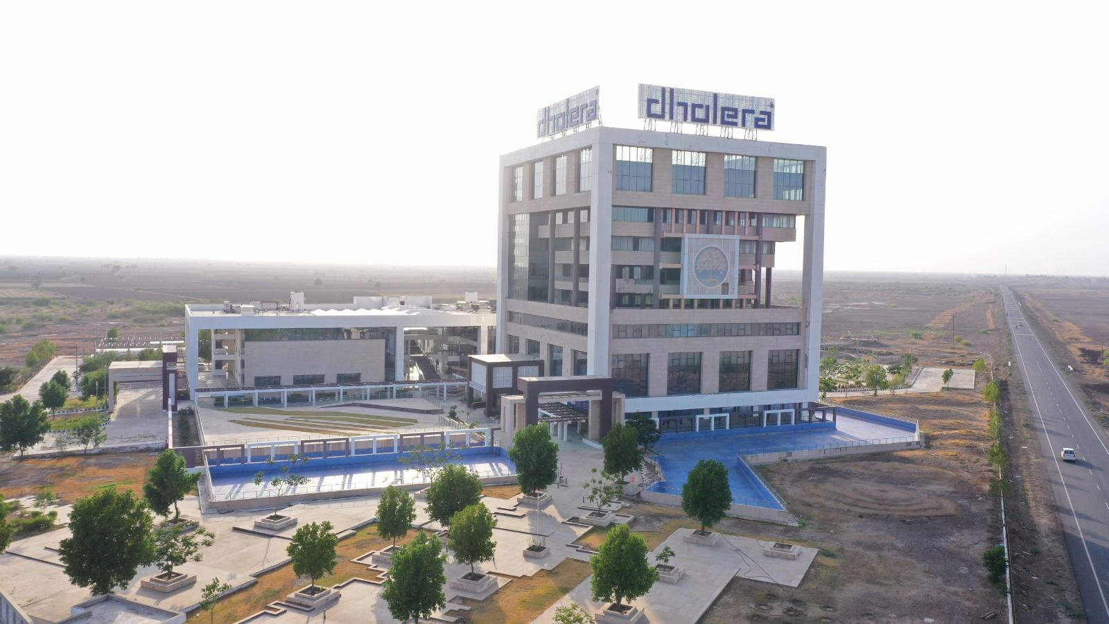 New Portal Aims to Strengthen Infrastructure Safety in Gujarat.webp