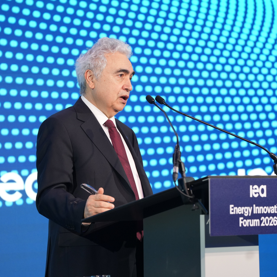 IEA Addresses Risks Amid Production Cuts and Strait of Hormuz Concerns.webp