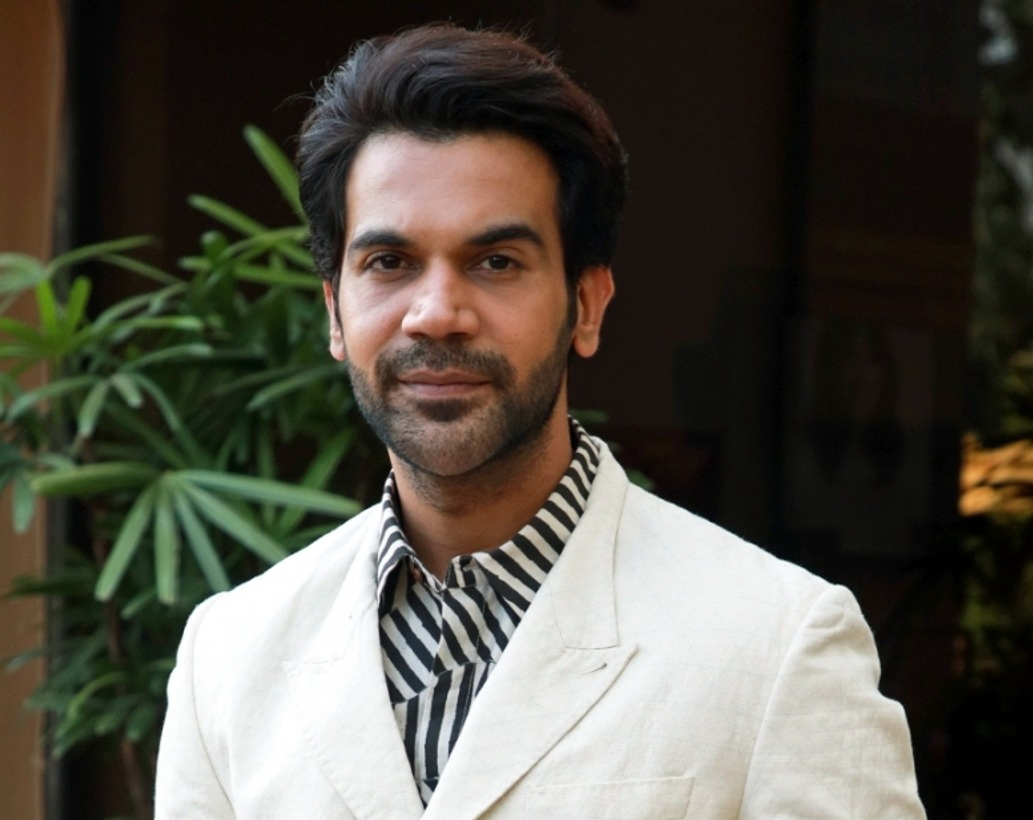 Emotional Tribute: Rajkummar Rao Remembers His Mother.webp