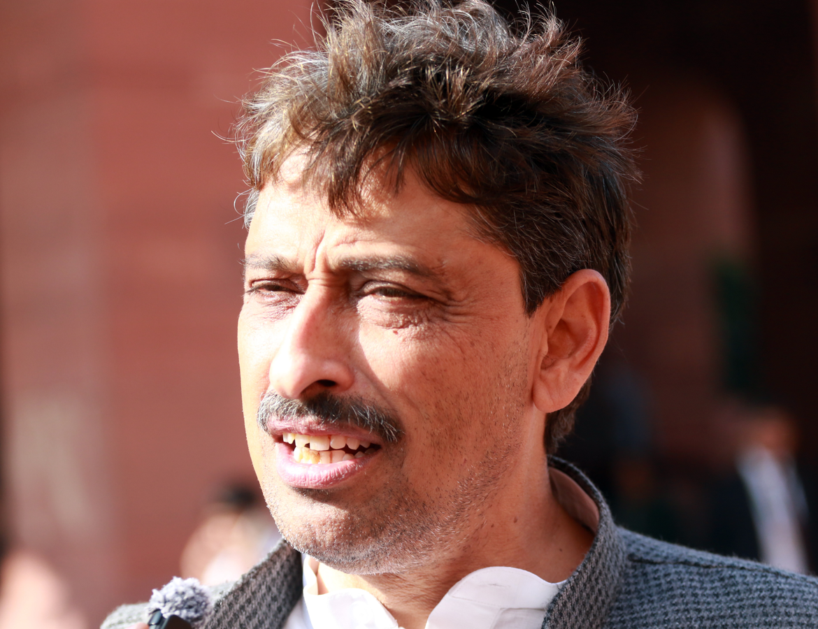 Dubey's Remark Sparks Debate Over Rahul Gandhi's Leadership