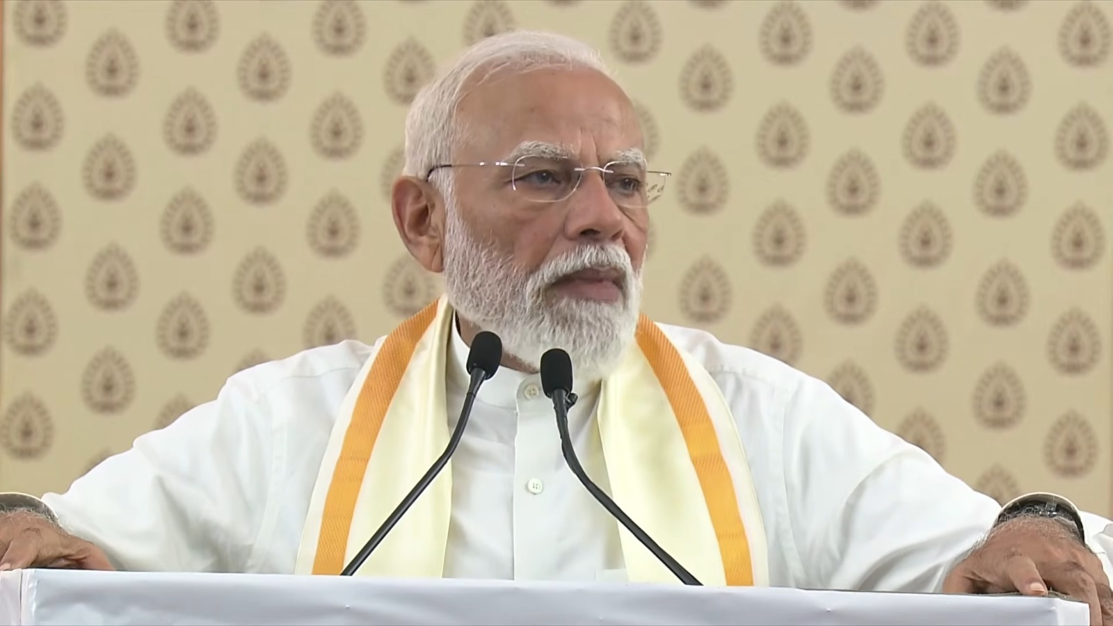 Kerala's Development Challenges Highlighted by PM Modi.webp