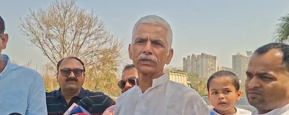 Harish Rana's Father Thanks Judges Following Supreme Court Decision.webp