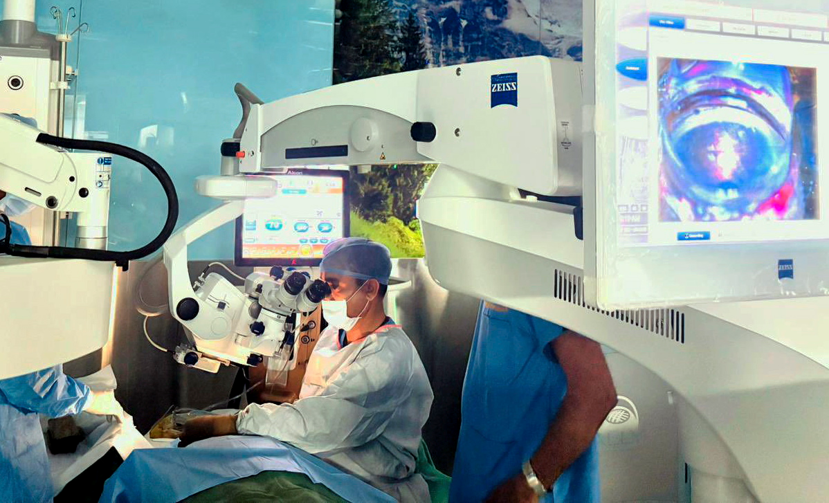 Delhi Hospital Performs Novel Glaucoma Procedure.webp