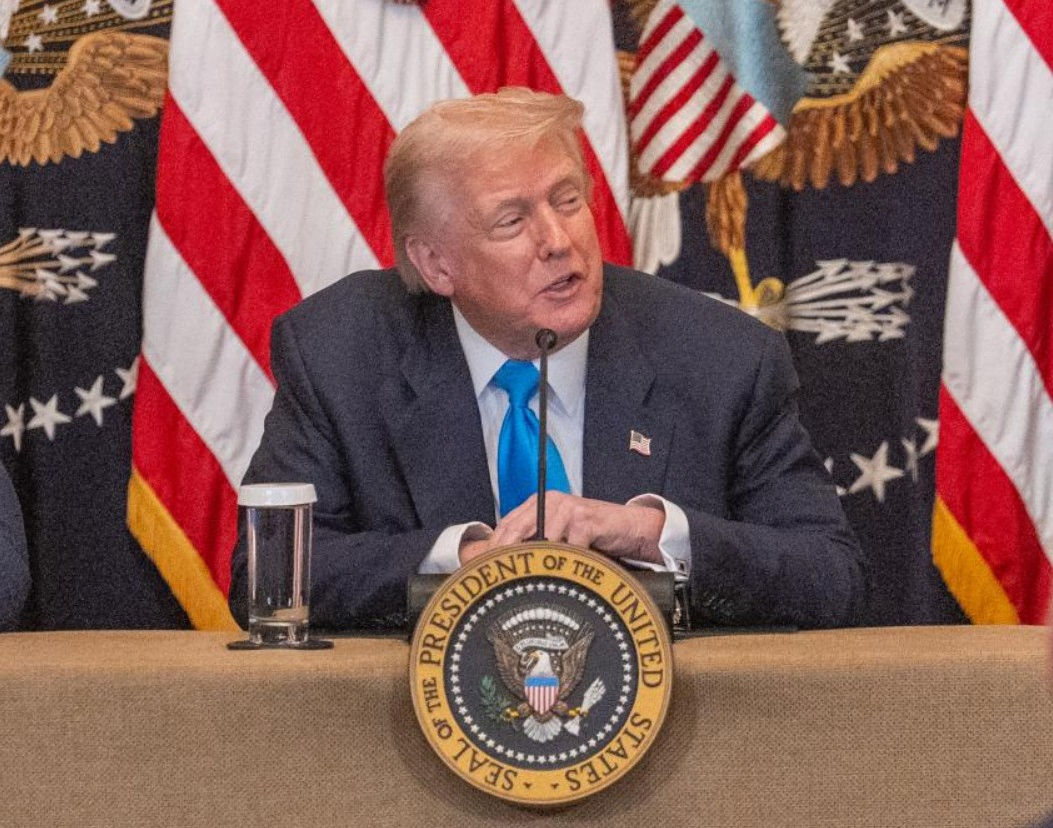 Trump: Tax Cuts Fuel US Growth and Investment