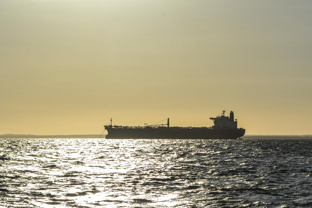 Rising Tensions: Iran Attacks Oil Tanker, India Reports Loss.webp