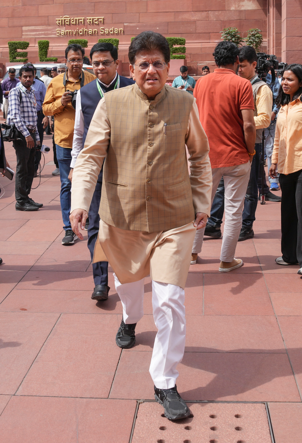 Opposition Disrupts Parliament, Goyal Criticizes Tactics