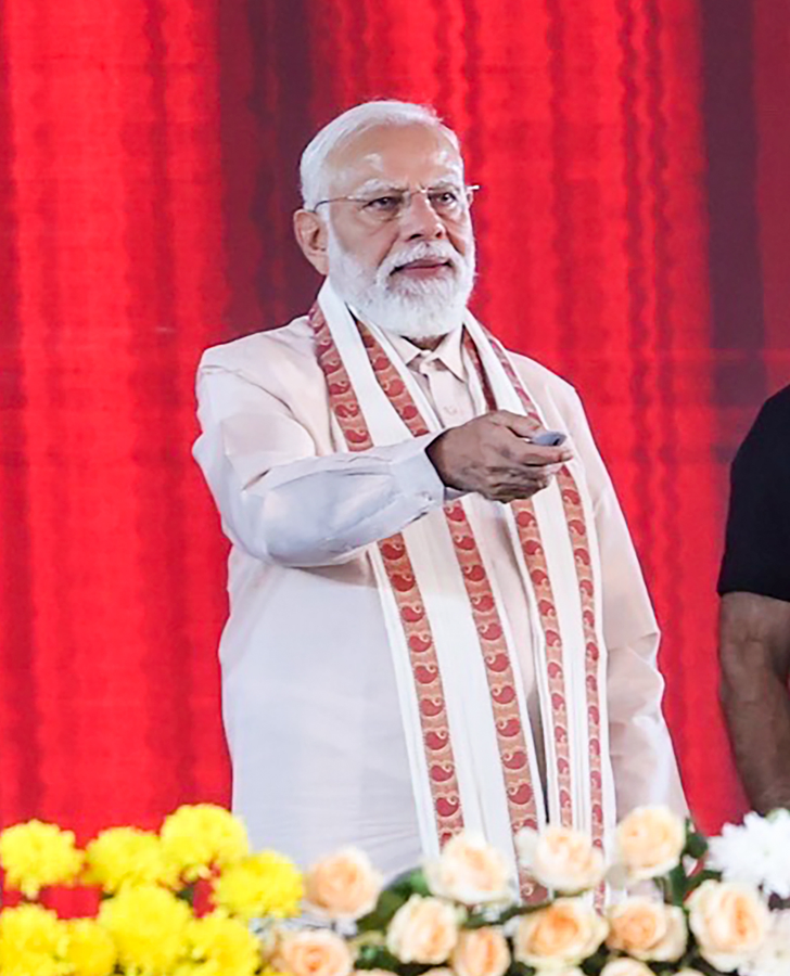 Modi Launches Over Rs 47,000 Crore Development Projects in Assam.webp
